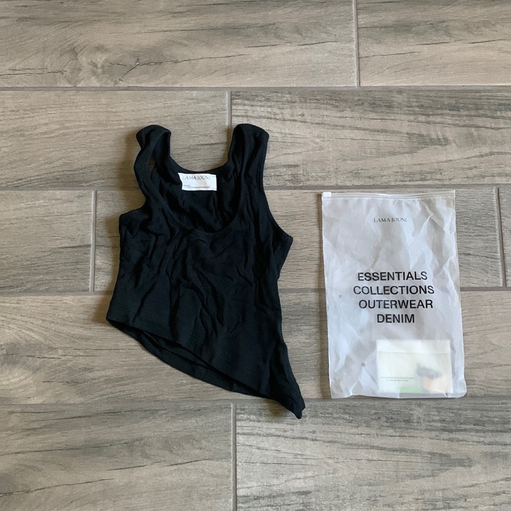 Lama jouni ribbed asymmetrical tank top